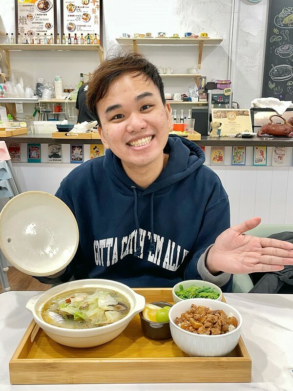 +（永和美食）啥湯～超暖鮮甜鱸魚煲湯、大份量健康早午餐、香濃順口得獎髒咖啡～捷運永安市場一分鐘就到！啥湯菜單 What’s soup