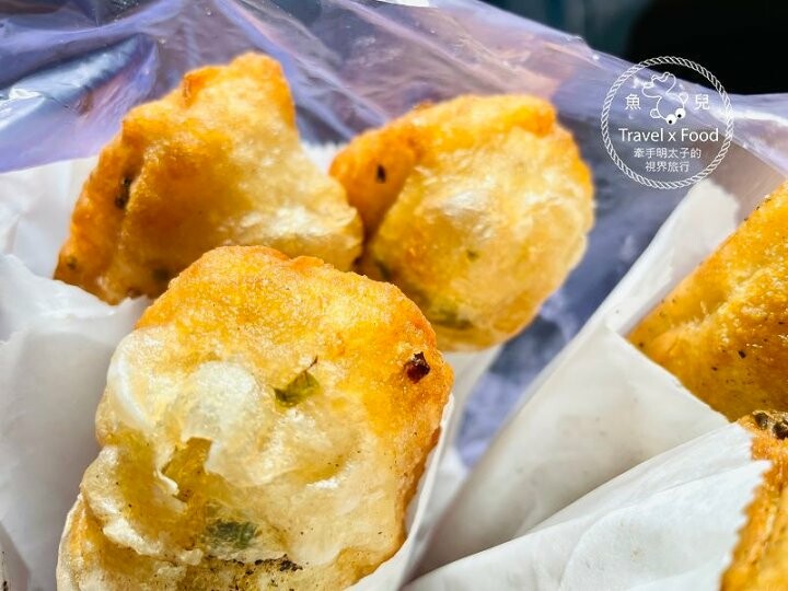 捨去精緻華麗的包裝，留住在地人懷念的滋味，傳統新吃法的庶民小吃，甜甜銅板價，賣完提早打烊！清寶鹹油條（彰化直營店） @魚兒 x 牽手明太子的「視」界旅行