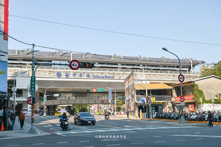 手搖飲料店有賣雞尾酒？不用去高檔酒吧就能喝到暖暖的熱雞尾酒，期間限定還有第二杯半價優惠🍸