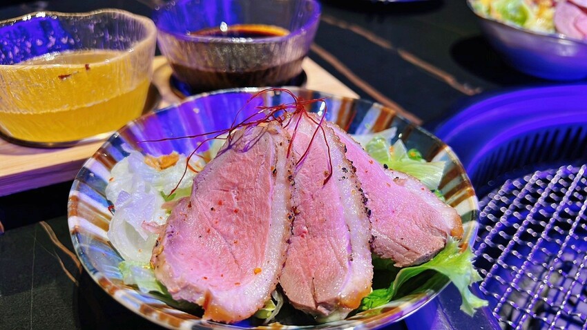 好吃到不行、要訂位才吃的到❗新竹美食，山上走走日式無菜單燒肉專門店，精緻又不貴的海底世界燒肉饗宴