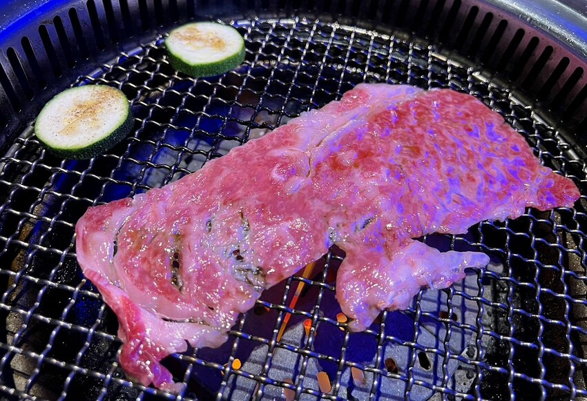 好吃到不行、要訂位才吃的到❗新竹美食，山上走走日式無菜單燒肉專門店，精緻又不貴的海底世界燒肉饗宴