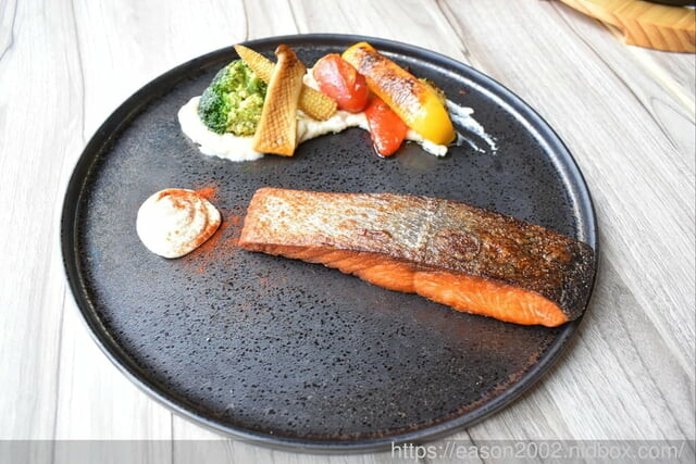 板橋捷運府中站美食 | 默爾 pasta pizza(誠品新板店） 義大利麵燉飯料理推薦