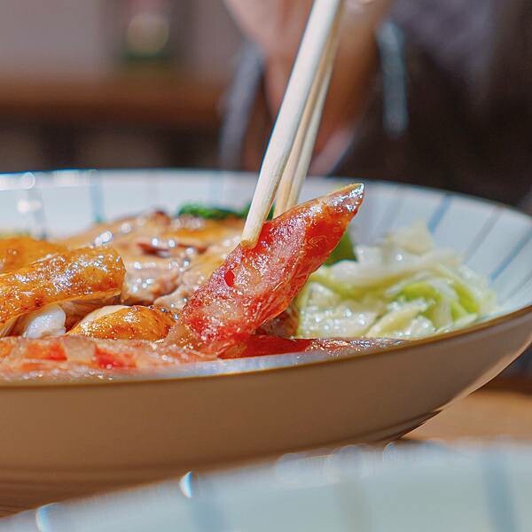 台北 中山區 張吳記燒臘 便當 燒臘 烤鴨 12.jpeg