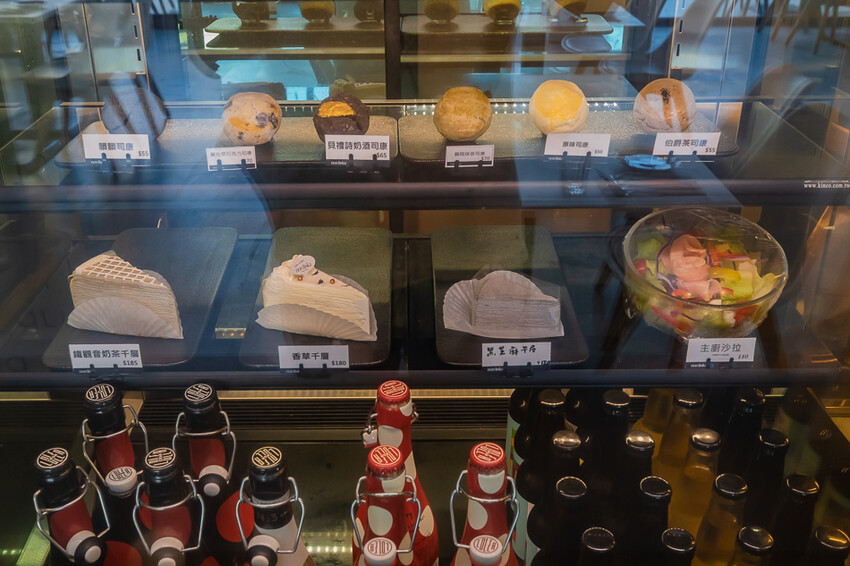 左營網美餐廳 – 北歐北歐 x 異國優美氛圍 潔白北歐風 最佳約會聖地 令人想不到的創意料理 精緻下午茶 免費