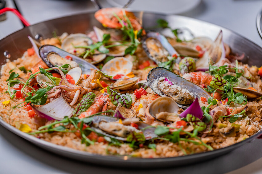 左營網美餐廳 – 北歐北歐 x 異國優美氛圍 潔白北歐風 最佳約會聖地 令人想不到的創意料理 精緻下午茶 免費