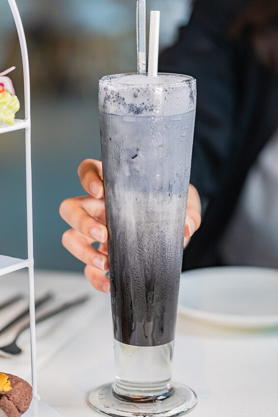 左營網美餐廳 – 北歐北歐 x 異國優美氛圍 潔白北歐風 最佳約會聖地 令人想不到的創意料理 精緻下午茶 免費