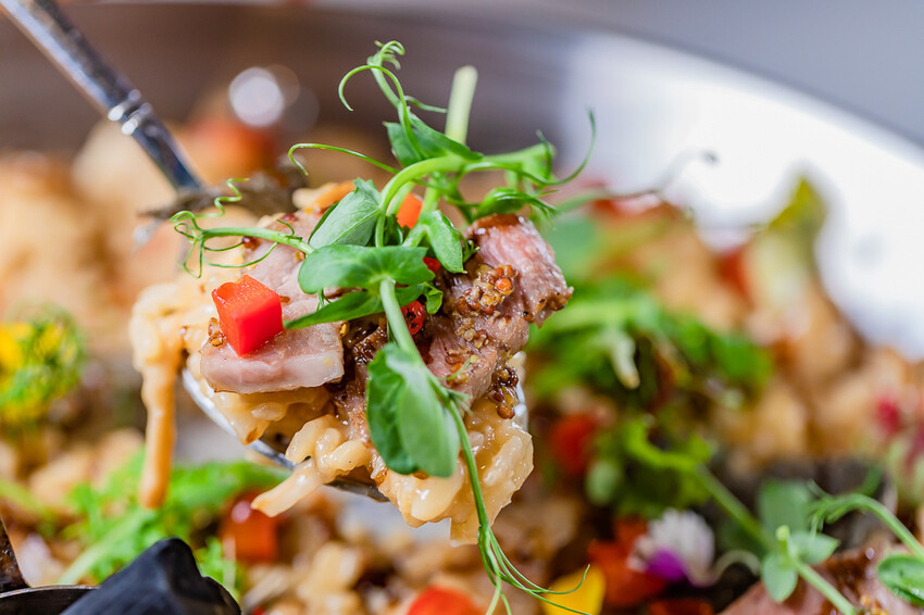 左營網美餐廳 – 北歐北歐 x 異國優美氛圍 潔白北歐風 最佳約會聖地 令人想不到的創意料理 精緻下午茶 免費