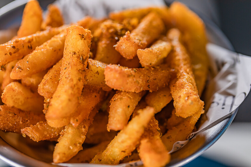 左營網美餐廳 – 北歐北歐 x 異國優美氛圍 潔白北歐風 最佳約會聖地 令人想不到的創意料理 精緻下午茶 免費