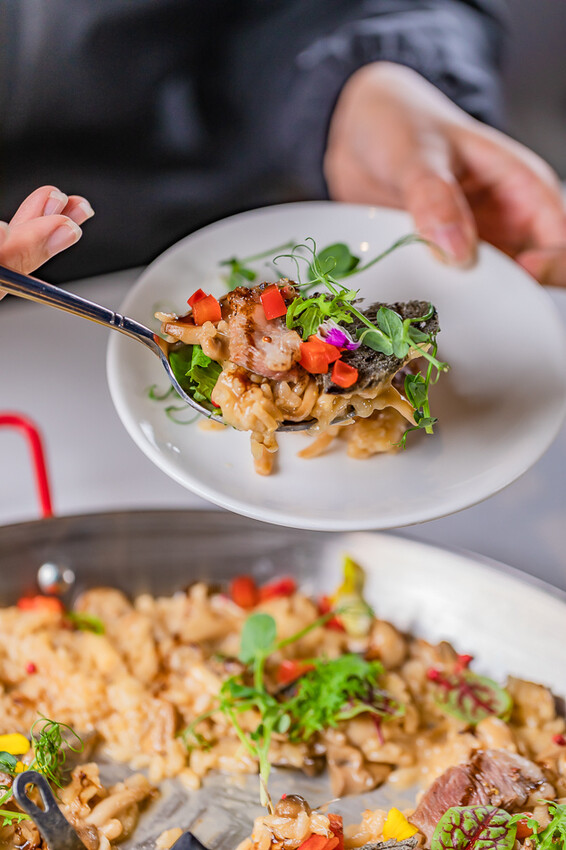 左營網美餐廳 – 北歐北歐 x 異國優美氛圍 潔白北歐風 最佳約會聖地 令人想不到的創意料理 精緻下午茶 免費