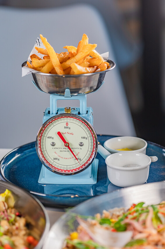 左營網美餐廳 – 北歐北歐 x 異國優美氛圍 潔白北歐風 最佳約會聖地 令人想不到的創意料理 精緻下午茶 免費