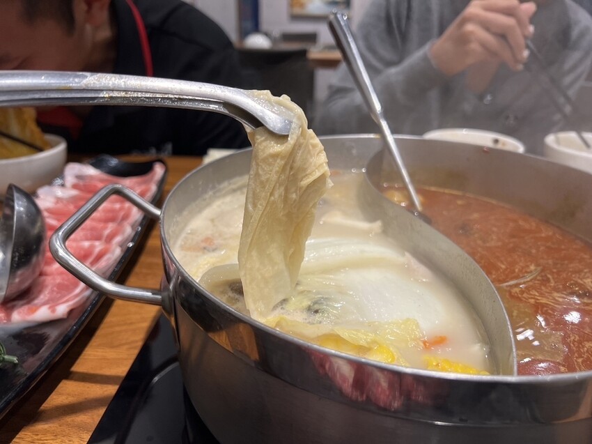 [ 桃園食記 ] 蒸煮流胡椒豬肚雞鍋｜桃園好喝胡椒豬肚雞推薦