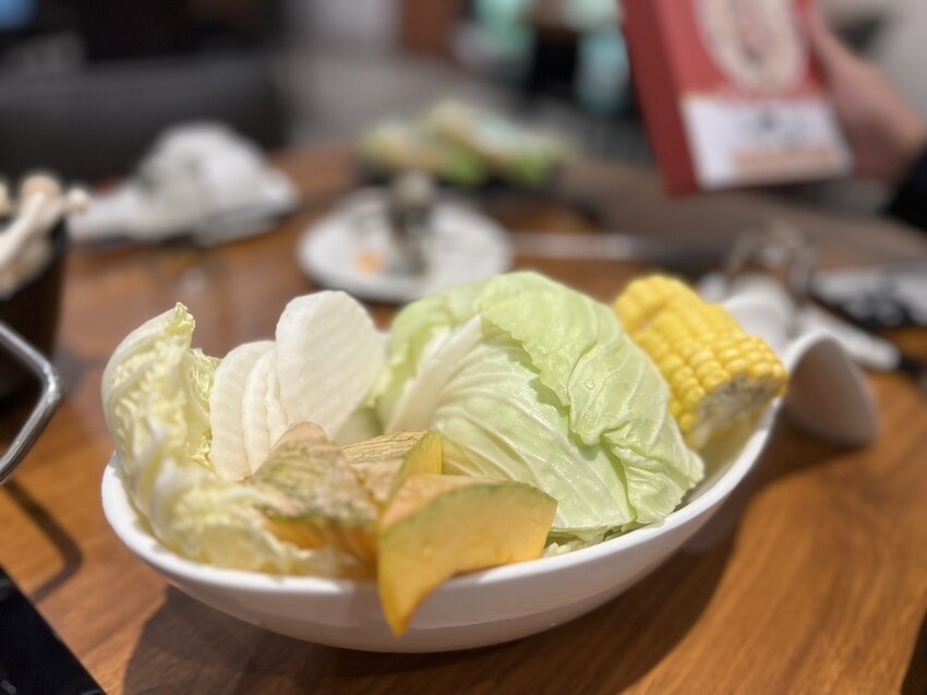 [ 桃園食記 ] 蒸煮流胡椒豬肚雞鍋｜桃園好喝胡椒豬肚雞推薦