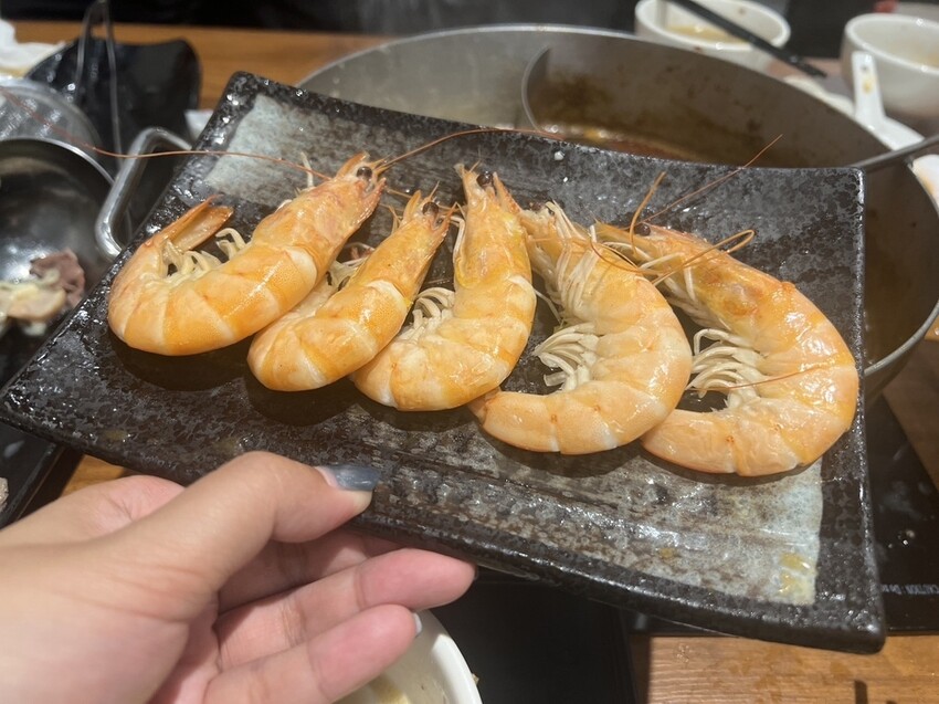[ 桃園食記 ] 蒸煮流胡椒豬肚雞鍋｜桃園好喝胡椒豬肚雞推薦