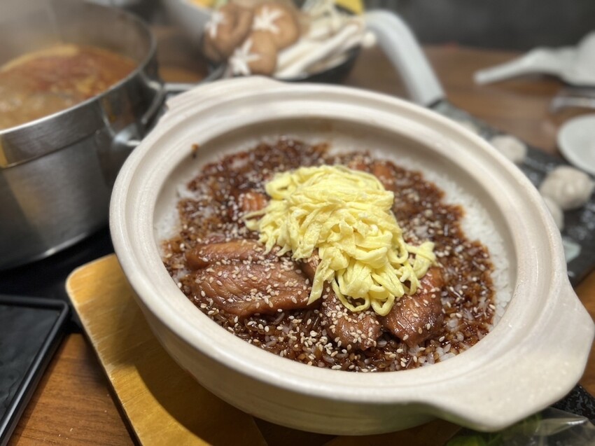 [ 桃園食記 ] 蒸煮流胡椒豬肚雞鍋｜桃園好喝胡椒豬肚雞推薦