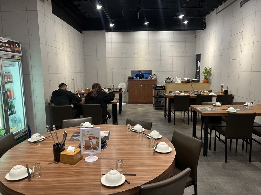 [ 桃園食記 ] 蒸煮流胡椒豬肚雞鍋｜桃園好喝胡椒豬肚雞推薦