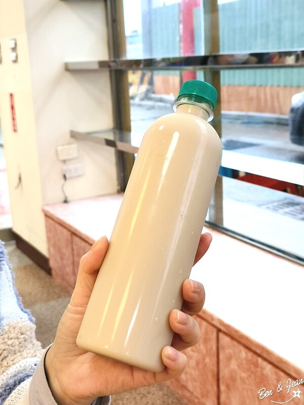 宜蘭玉里臭豆腐礁溪旗艦店》酥脆外皮超唰嘴,泡菜+蘿蔔絲+九層塔一起吃更對味｜點餐攻略,營業時間,菜單價目