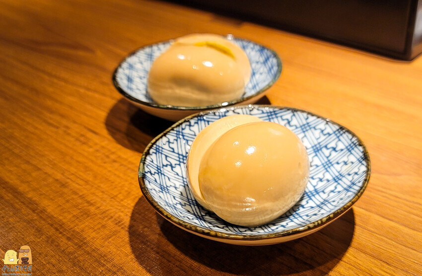 松山民生社區平價美味拉麵-長生塩人,金黃湯底加上雞豬叉燒,一碗不用200元,營業到深夜,台北宵夜好選擇