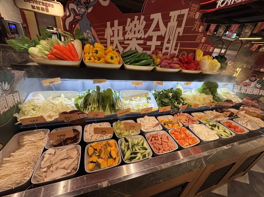【台北萬華美食】嚮辣台北西門店,和牛肉吃到飽只要798, 【台北萬華美食】嚮辣台北西門店,和牛肉吃到飽只要798,