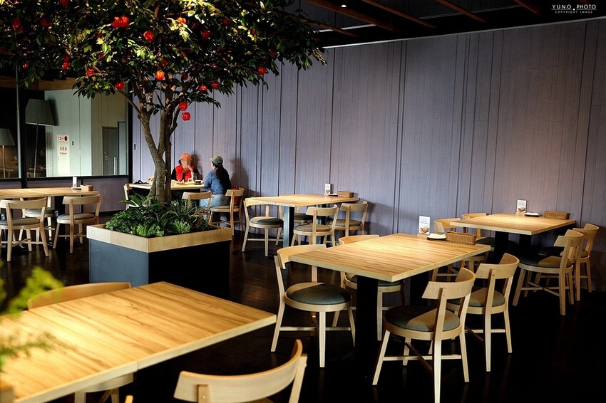 pizza控看過來!現點現作手作披薩 窯燒後的餅皮香讓人口水直流|默爾pasta pizza-誠品新板店(2023新北板橋