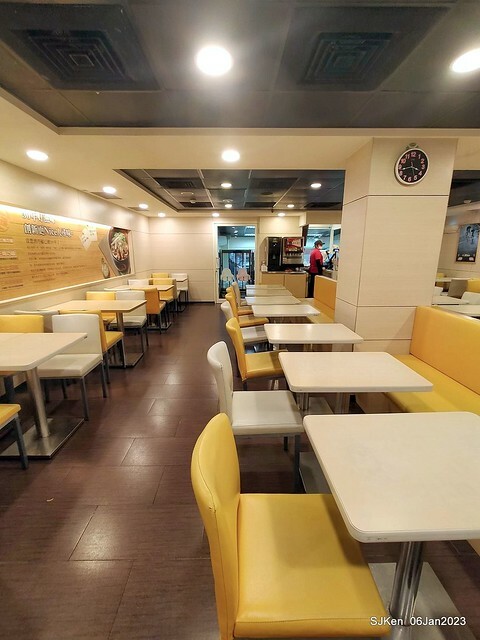 「三商巧福」敦北店---新品上市「香滷豬棒腿麵」(Pork legs noodle store, Taipei, Taiwan, SJKen, Jan 6, 2022.