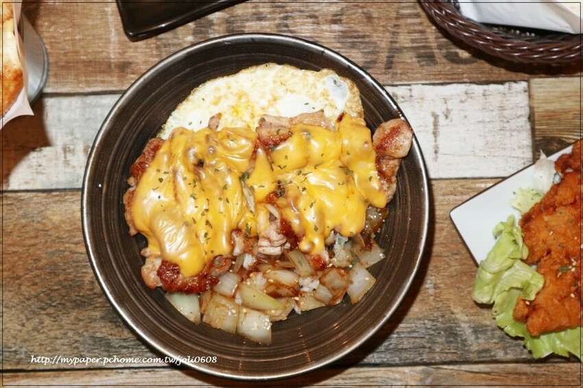 【醬饌燒肉蛋吐司】中壢內壢早午餐推薦 一醬入魂家傳秘醬 必點燒肉蛋吐司 醬香濃郁超入味 近內壢火車站、內壢商圈