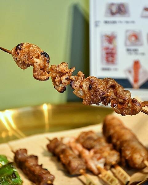 【台北串燒】焦糖楓串燒 通化直營店,台式宵夜、平價串燒第一品牌,精選私廚海鮮,台北好吃串燒首選,台北小酌聚餐選擇