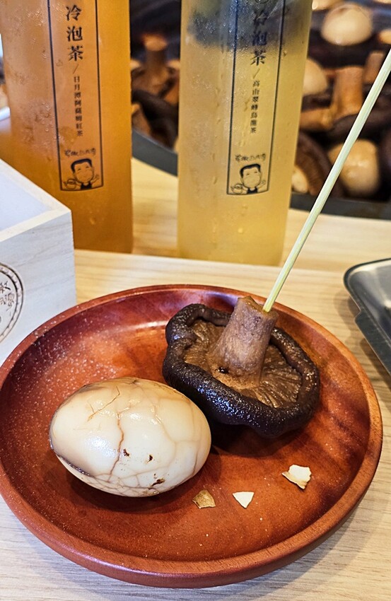 日月潭小吃精選　阿伯茶葉蛋與流淚菇，日月潭最受歡迎散步美食