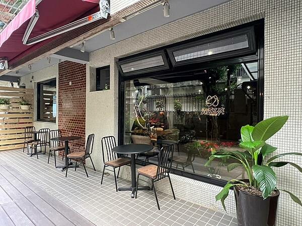 LINE_ALBUM_202318 _6_230109_1.jpg