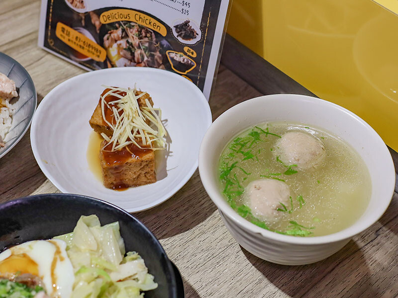 雞肉飯$60元起吃好味雞肉，蔥鹽雞肉切盤大份量CP高超划算~媽媽群組瘋傳今晚回家吃雞