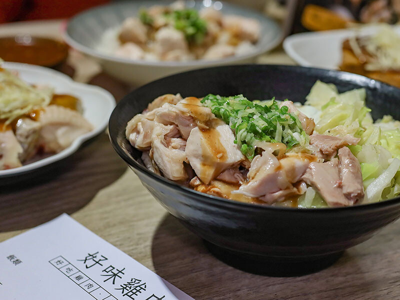 雞肉飯$60元起吃好味雞肉，蔥鹽雞肉切盤大份量CP高超划算~媽媽群組瘋傳今晚回家吃雞