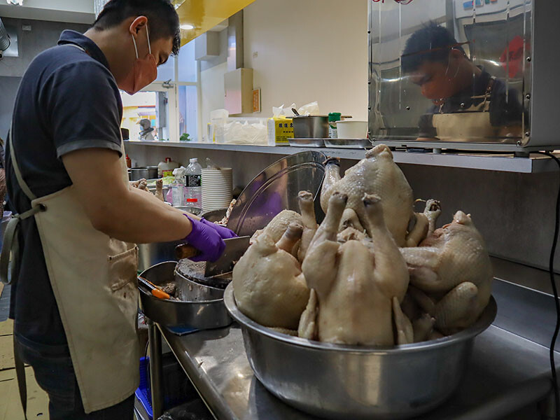雞肉飯$60元起吃好味雞肉，蔥鹽雞肉切盤大份量CP高超划算~媽媽群組瘋傳今晚回家吃雞