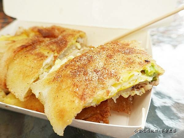鮪魚蛋餅-小琉球早餐店 (5).jpg