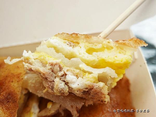 鮪魚蛋餅-小琉球早餐店 (1).jpg