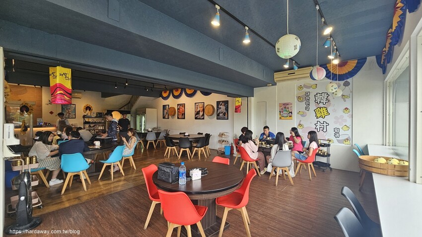 韓雞村用餐空間