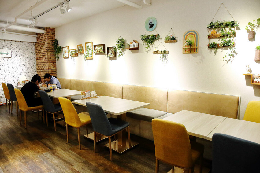 私嚐の吃飯北大店。三峽寵物餐廳推薦,超好吃唐揚雞有層次的咖哩