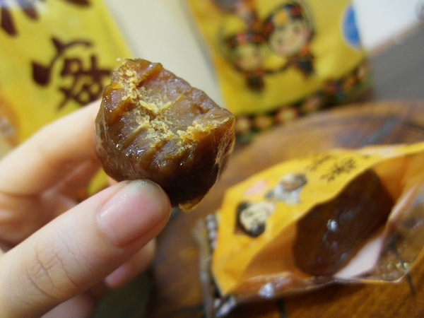 蕃薯伯楊記家傳地瓜酥：【團購／台東超夯伴手禮】傳承五十年載！蕃薯伯(楊記家傳地瓜酥) 地瓜酥&芋頭酥&地瓜蜜