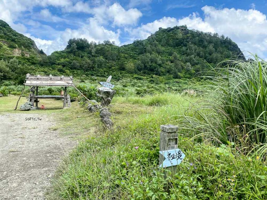蘭嶼東清部落IG打卡景點推薦》東清秘境+情人洞●天然海蝕洞戲水秘境+石拱門 蘭嶼熱門打卡景點推薦