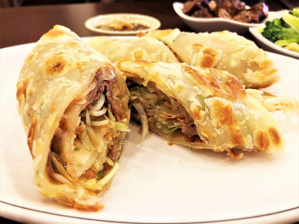 ●高雄食記●北平楊寶寶蒸餃/朝明路/肉汁爆漿不蓋你/北方麵食推薦