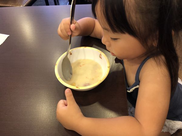 ●高雄食記●北平楊寶寶蒸餃/朝明路/肉汁爆漿不蓋你/北方麵食推薦