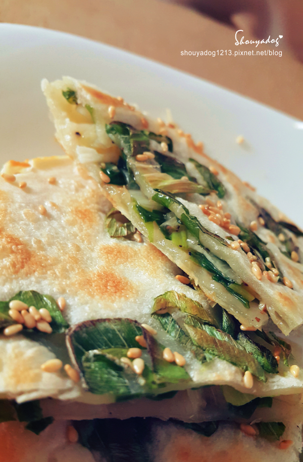 三星翠玉蔥餡餅:【冷凍食品】多汁多蔥又酥脆的三星翠玉蔥餡餅