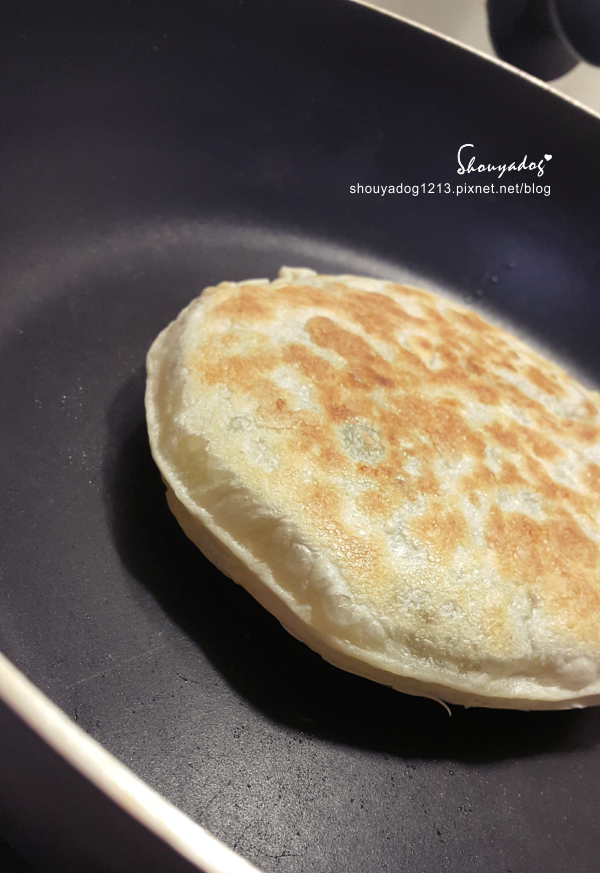 三星翠玉蔥餡餅:【冷凍食品】多汁多蔥又酥脆的三星翠玉蔥餡餅