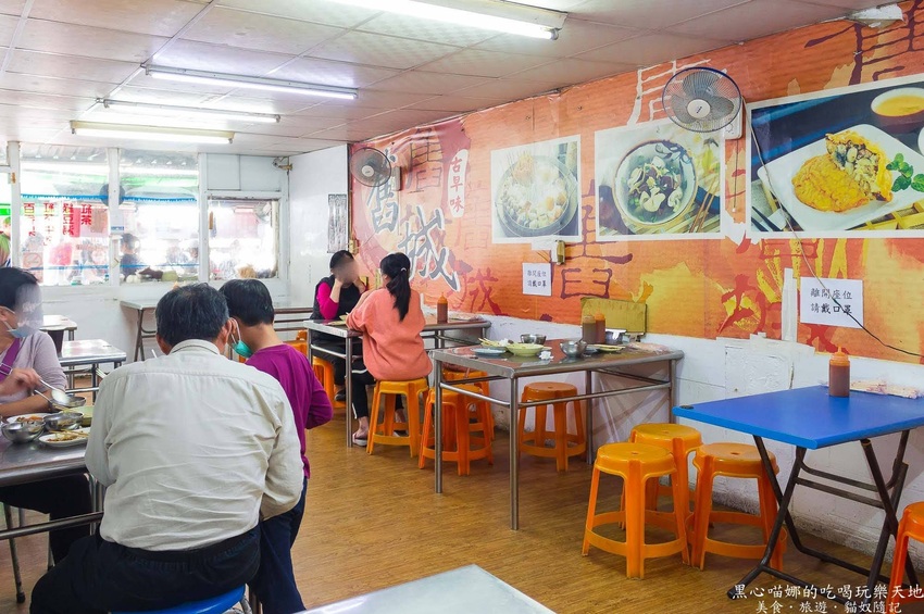 高雄左營︱舊城傳統美食　左營舊城城隍廟旁什麼都有的道地廟口小吃！！