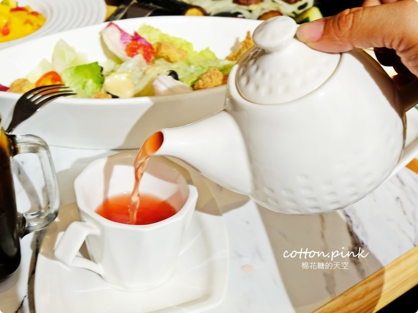 西堤牛排最新菜單好澎派!肉肉控們快進攻!最新裝潢風格全台只有兩家~ 西堤牛排最新菜單好澎派!肉肉控們快進攻!最新裝潢風格全台只有兩家~