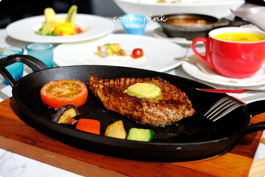 西堤牛排最新菜單好澎派!肉肉控們快進攻!最新裝潢風格全台只有兩家~ 西堤牛排最新菜單好澎派!肉肉控們快進攻!最新裝潢風格全台只有兩家~