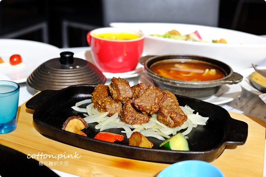 西堤牛排最新菜單好澎派!肉肉控們快進攻!最新裝潢風格全台只有兩家~ 西堤牛排最新菜單好澎派!肉肉控們快進攻!最新裝潢風格全台只有兩家~