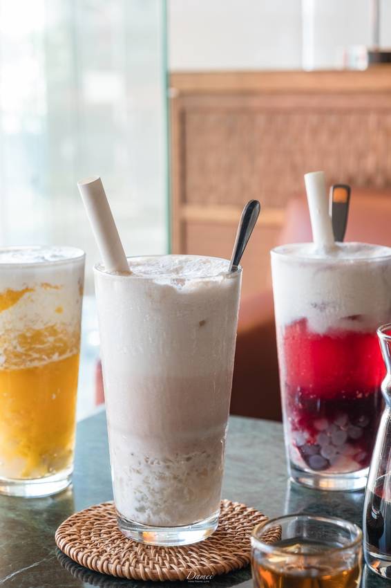 source: imgur.com 高雄左營|美國夏威夷毛伊咖啡館-老咖啡館獨特風味,冰滴咖啡深得我心