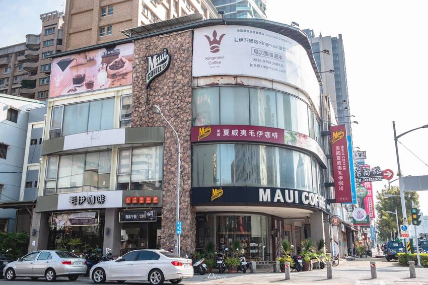 source: imgur.com 高雄左營|美國夏威夷毛伊咖啡館-老咖啡館獨特風味,冰滴咖啡深得我心