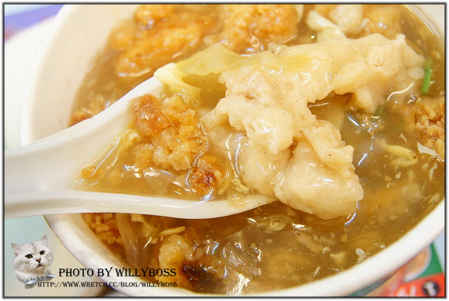 中西合璧速食南霸天-丹丹漢堡西子灣店(高雄鼓山區)