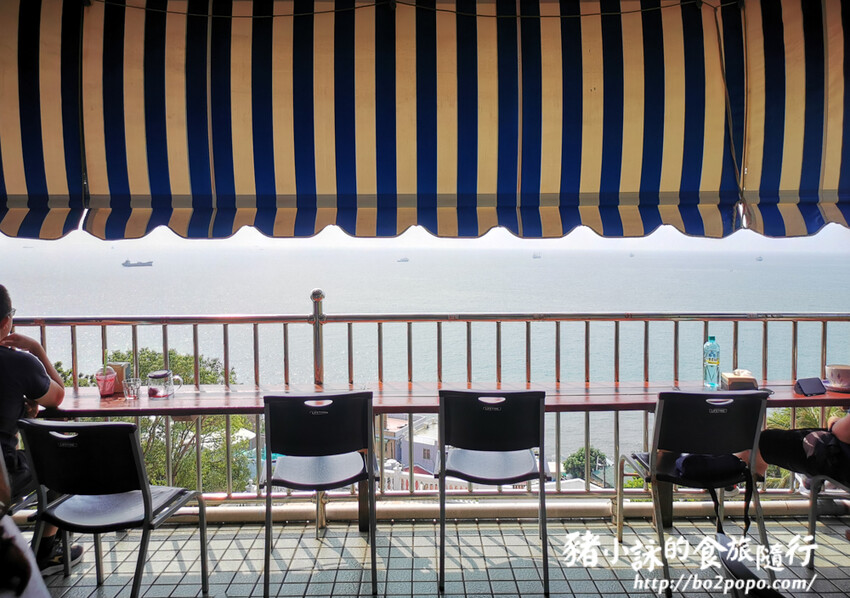 高雄。鼓山》西子灣大碗公。海岸咖啡(西子灣看海景)