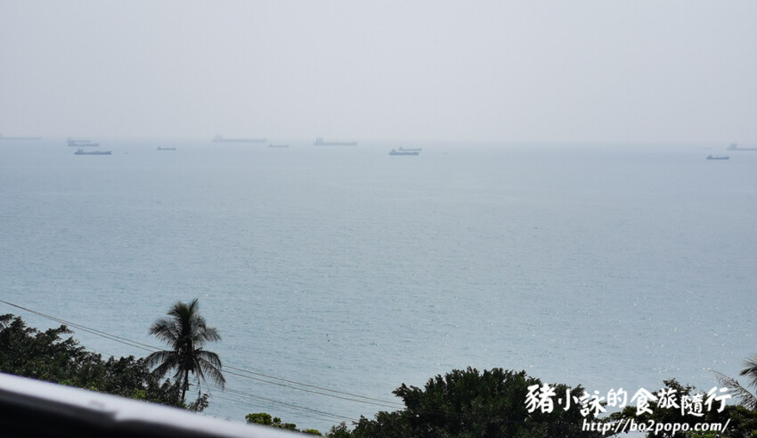 高雄。鼓山》西子灣大碗公。海岸咖啡(西子灣看海景)